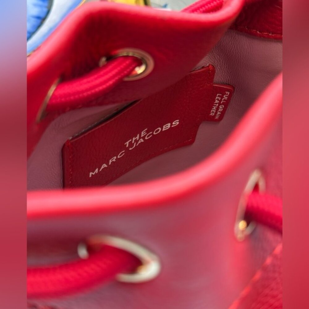 🆕 MARC JACOBS 🧿 NWT The Leather Bucket Bag, Red Leather - Picture 9 of 16